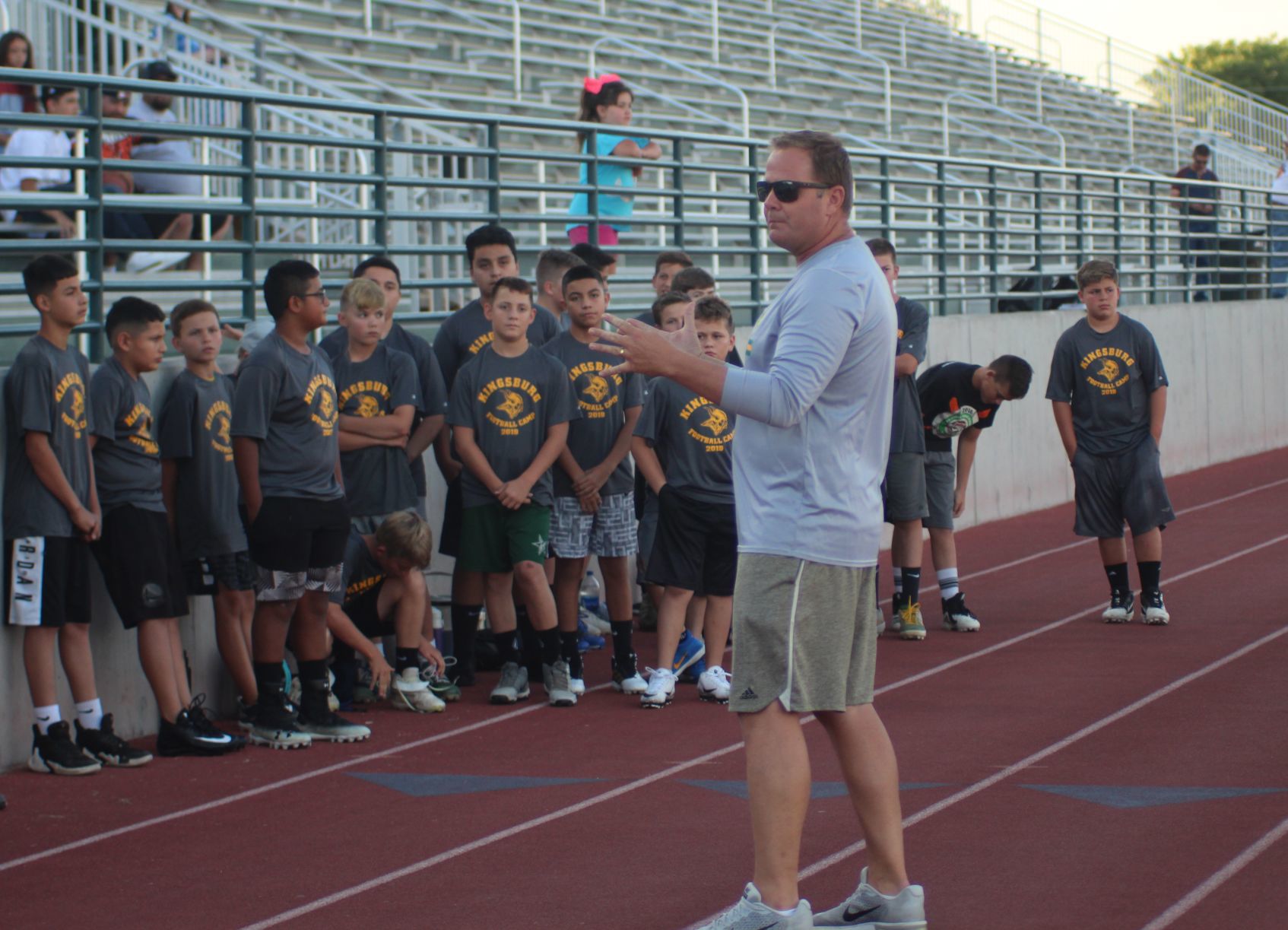 Kingsburg holds youth football camp